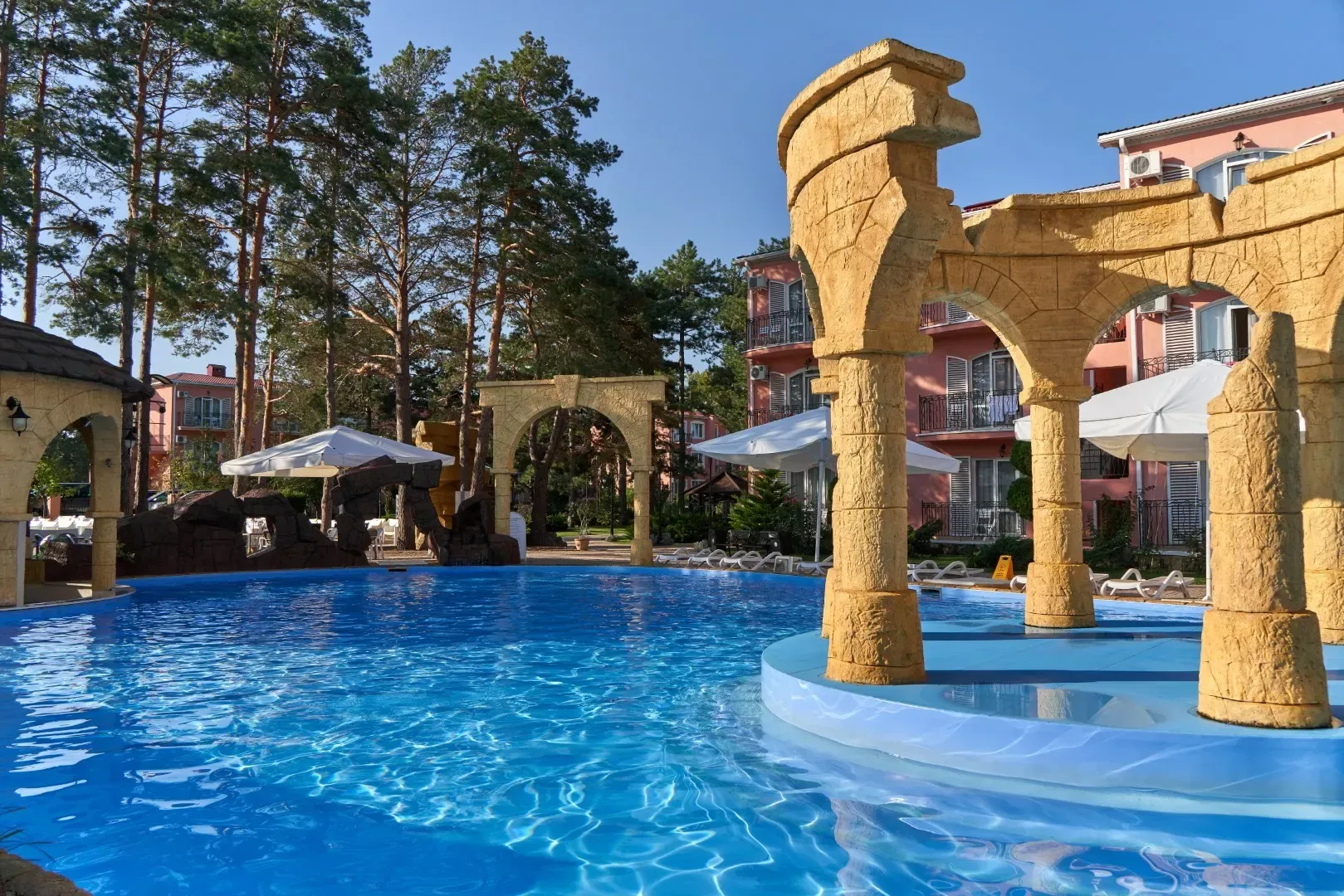 Курортный отель 4*, 800 номеров, Краснодарский край